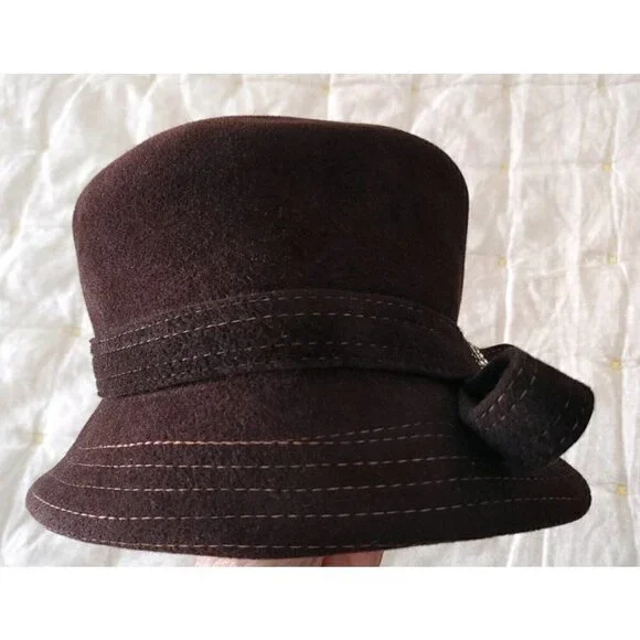 Vintage Anna Rizzo Firenze Dark Brown Fur Felt Cloche Hat with Bow & Rhinestone